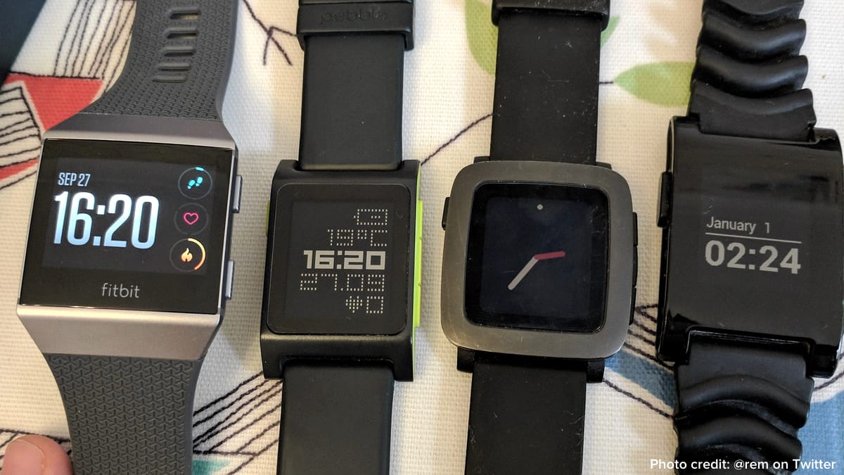 fitbit pebble